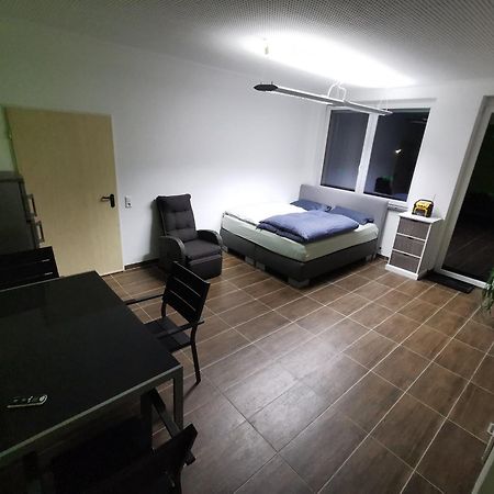 Zimmer Zum Uebernachten Apartment มึนซิงเงน ภายนอก รูปภาพ